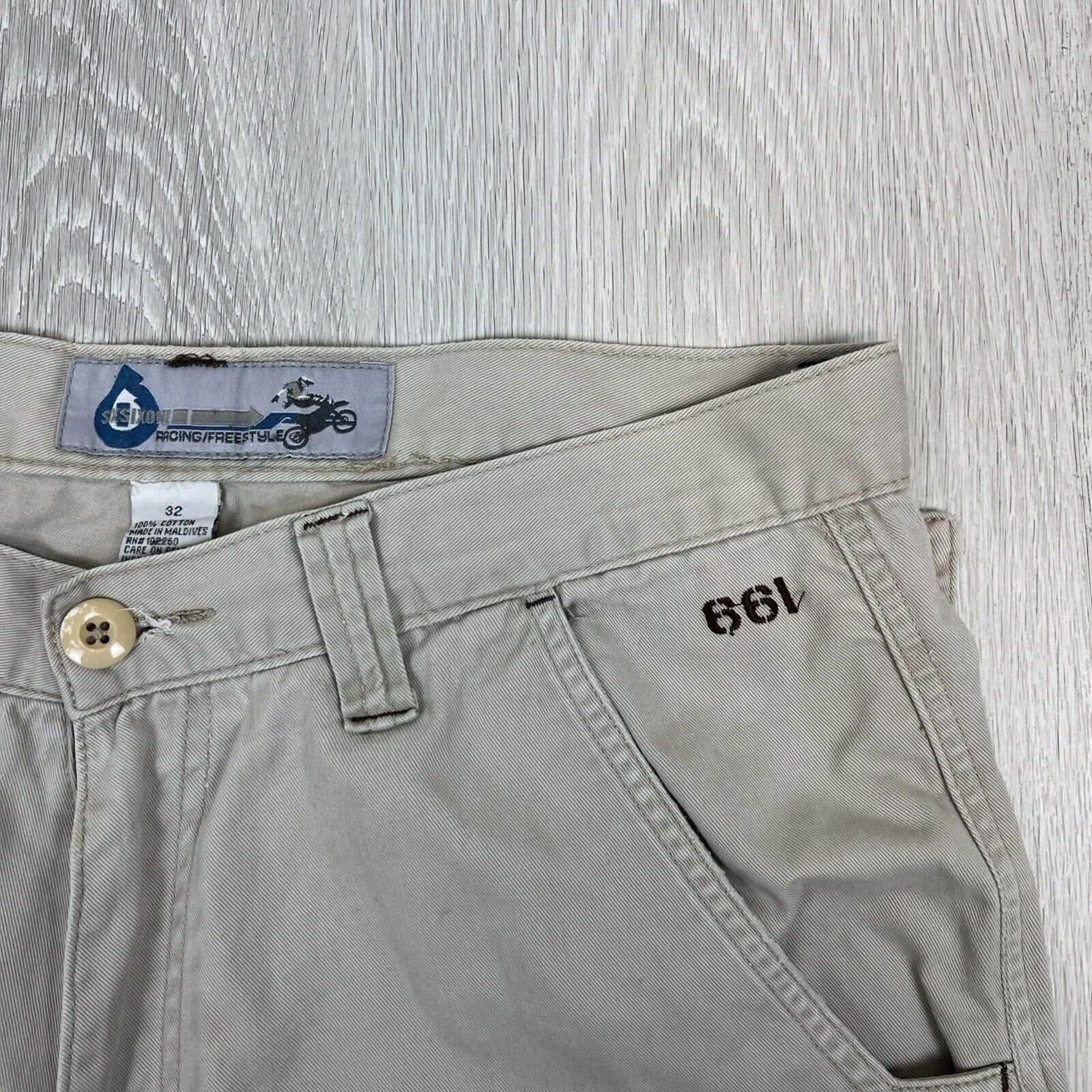 661 Freestyle Racing Mens Beige Cargo Shorts Size 32