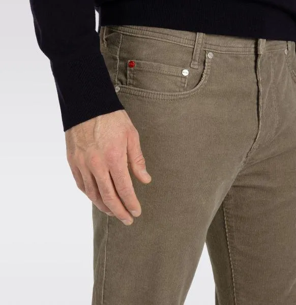 ARNE PIPE MICRO CORD JEANS - GINGER BROWN