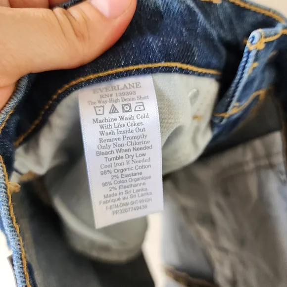 Everlane The way high denim shorts size 25
