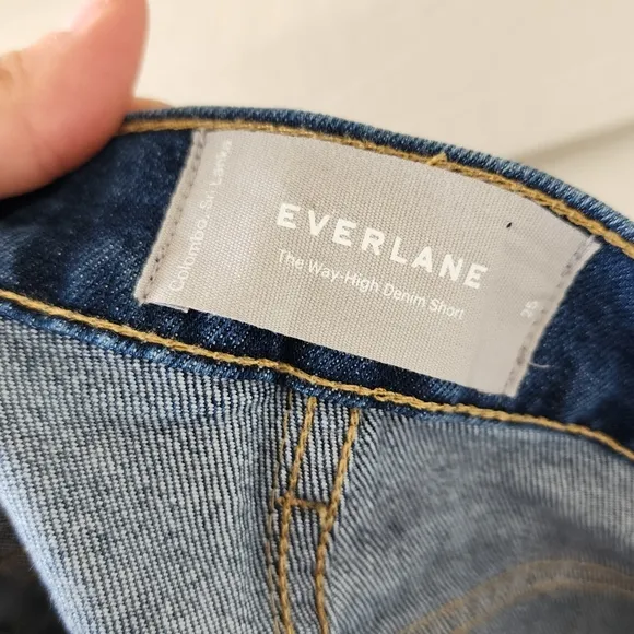 Everlane The way high denim shorts size 25