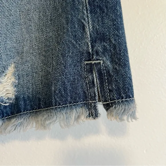 Good American High Waist Cutoff Denim Shorts Women’s Size 8 / 29