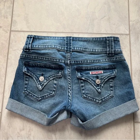 Hudson Ruby Mid-Rise Shorts