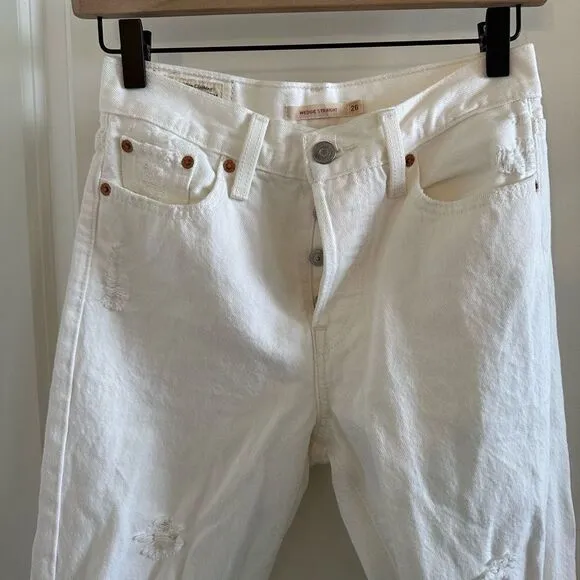 Levi’s Wedgie Straight Jeans