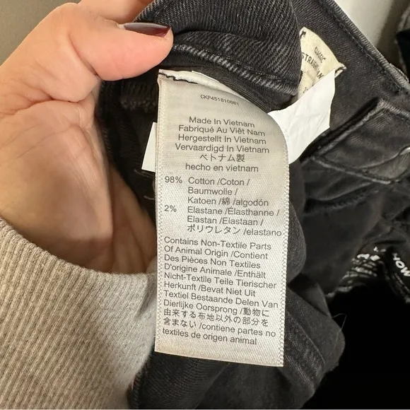 Madewell Classic Straight Jeans in Lunar Wash