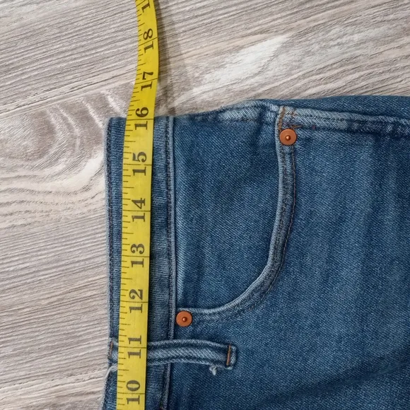 Madewell Women's Petite Curvy Stovepipe Denim Jeans in Leaside Wash Size 30P