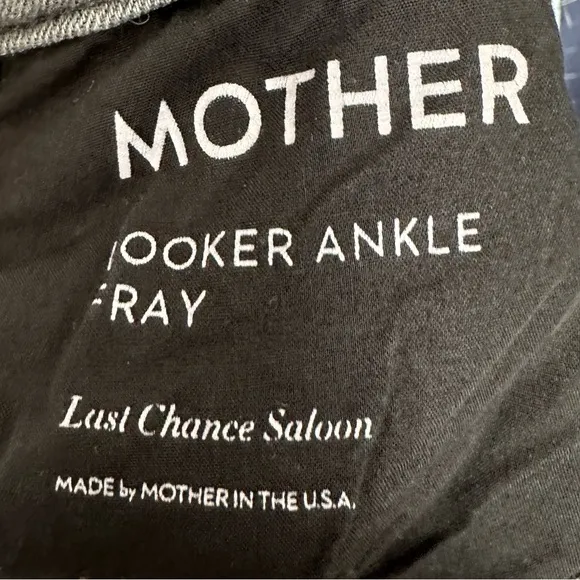 MOTHER The Looker Ankle Fray Last chance Saloon Mother Jeans Mother raw hem 29