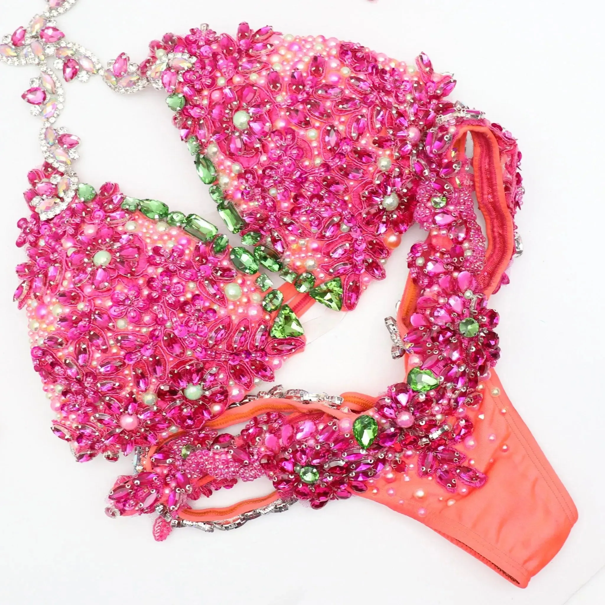 Pre Owned: Strawberry Shortcake Your Couture. Medium Molded/Pro.