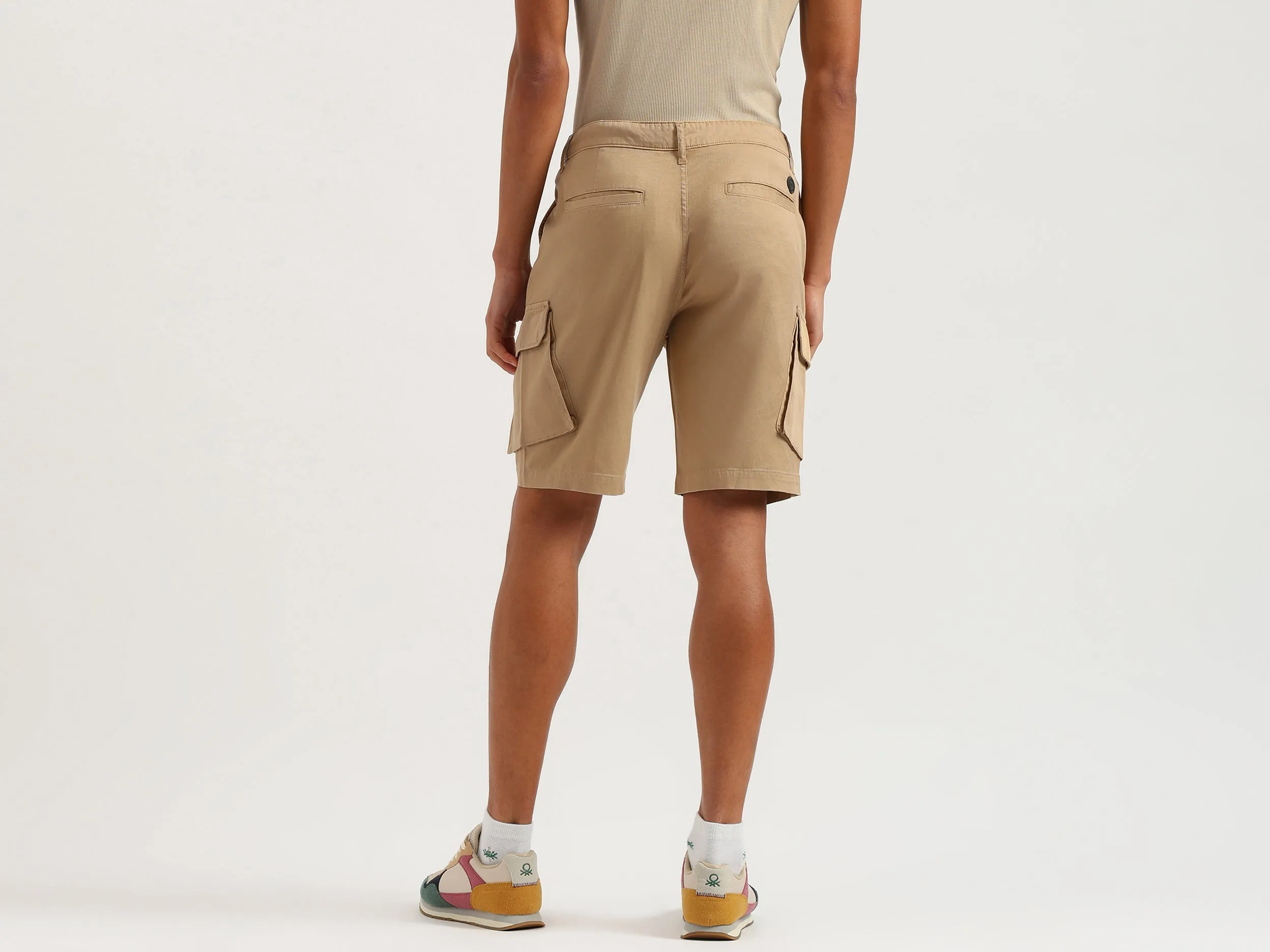 Solid Comfort Fit Cargo Shorts