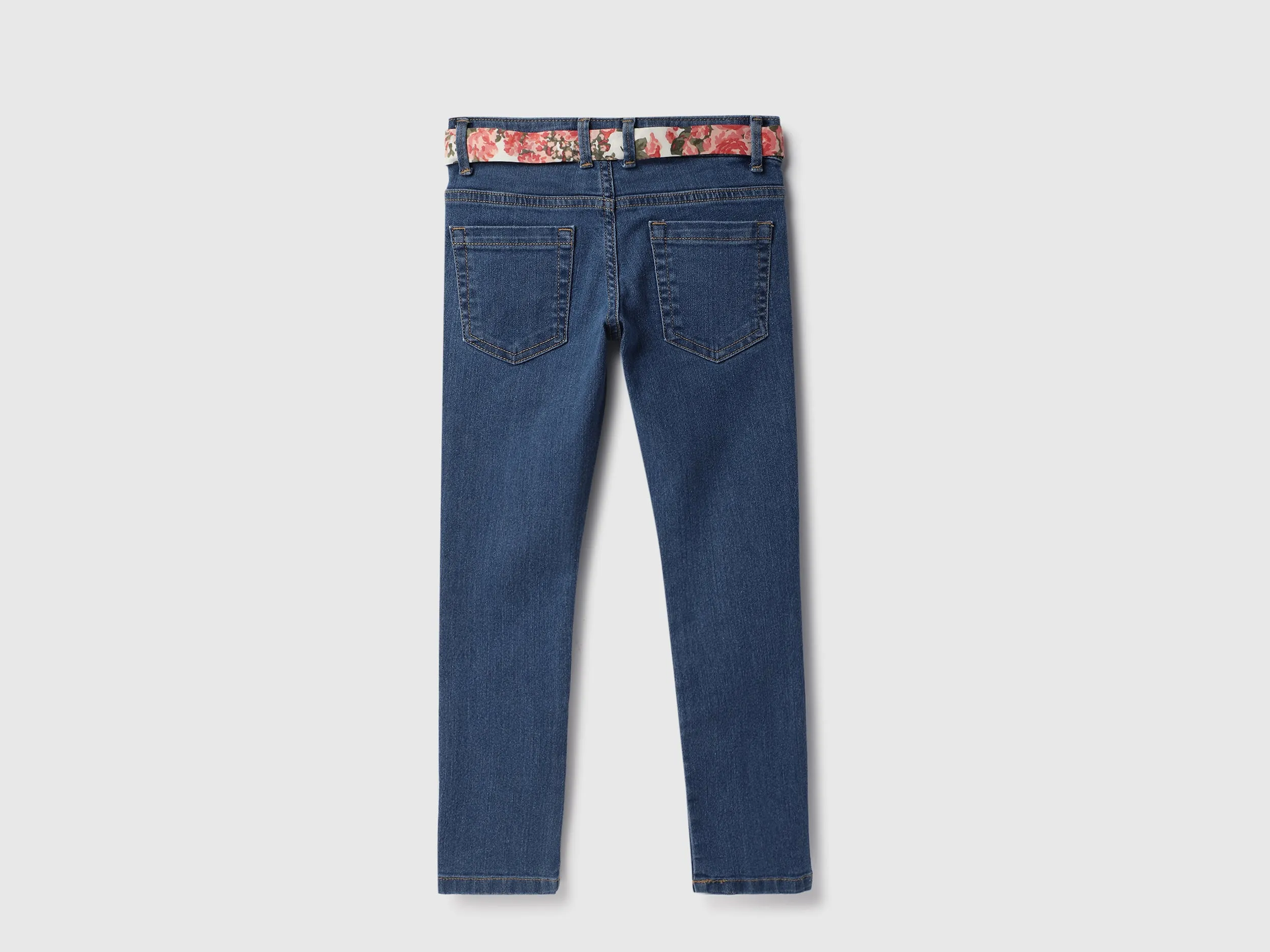 Solid Slim Fit Jeans