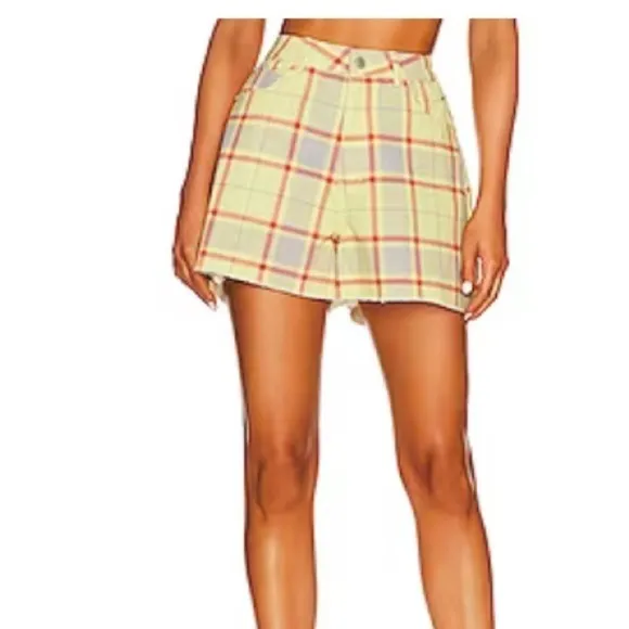 WeWoreWhat Boyfriend Plaid Denim Shorts in GardenGlade Pale Yellow Size 26
